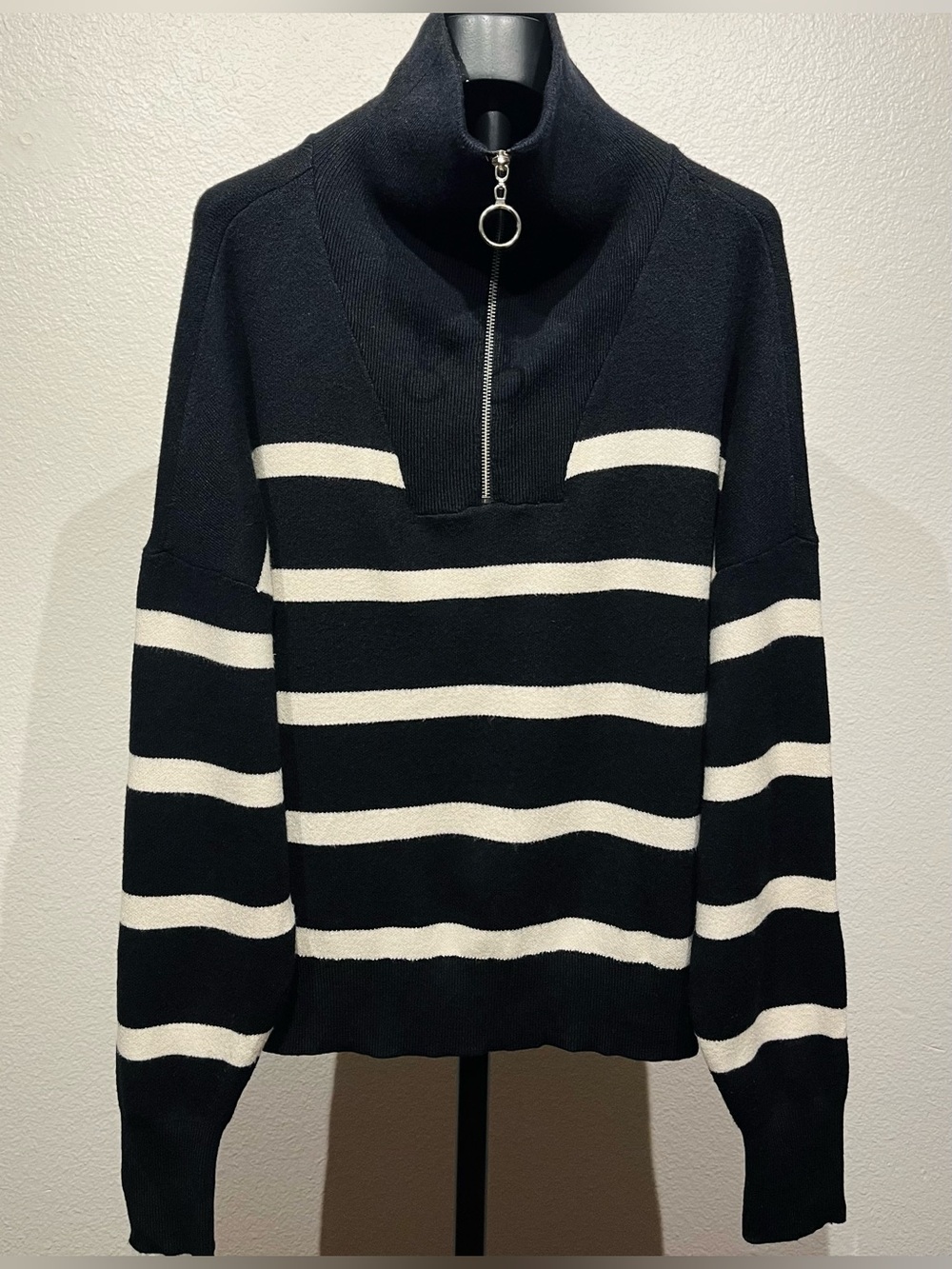 Vero Moda Black and White Striped Half-Zip Turtleneck Sweater - Size L (Women’s)